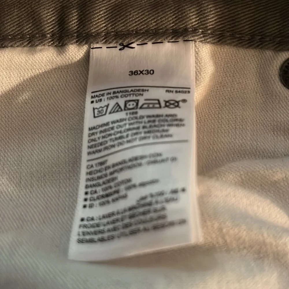 Mens Old Navy pants - Picture 4 of 4